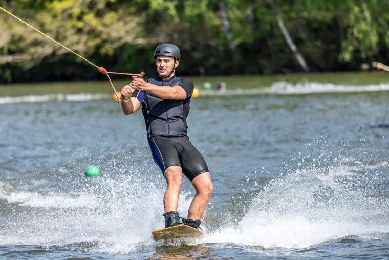 Ski nautique Lac de l'Eau d'Heure