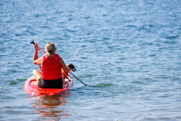 stand-up-paddle-lac-eau-dheures.jpg